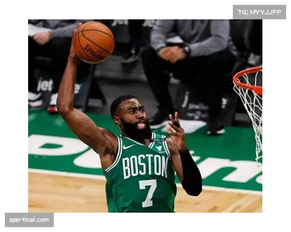 凯尔特人发布赛前报告，重点研究热火底线空切与弱侧传球路线